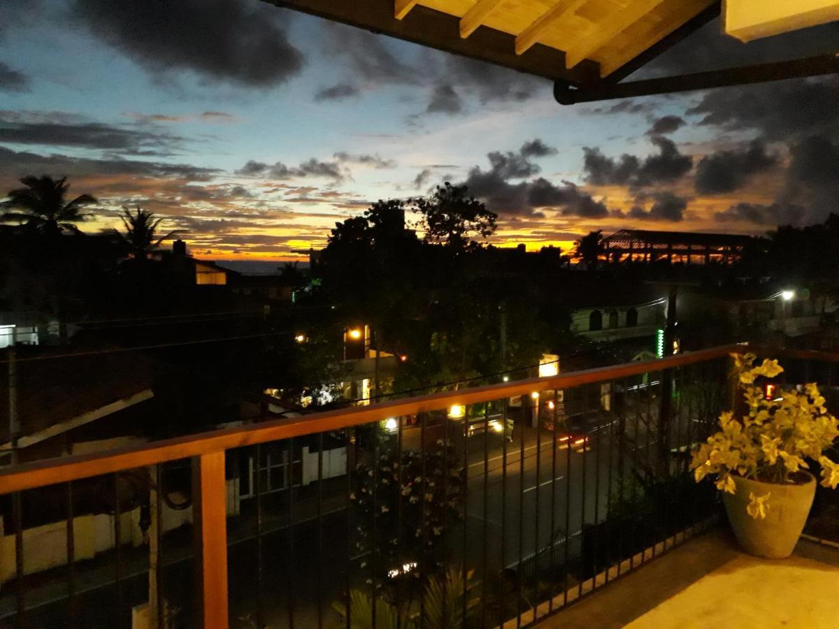 Hotel Temptation Hikkaduwa Exterior foto